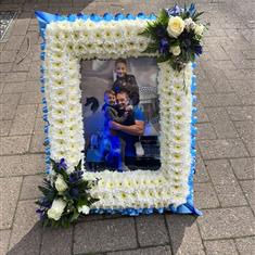 PHOTO FRAME 