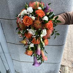 Tropical shower bouquet 